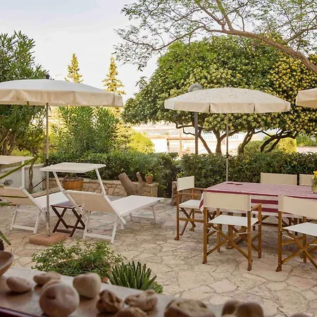 Bed and breakfast Fuoridalgusciohome