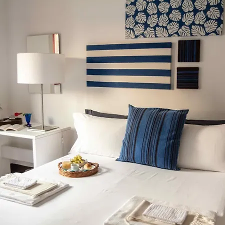 Fuoridalgusciohome Bed and breakfast