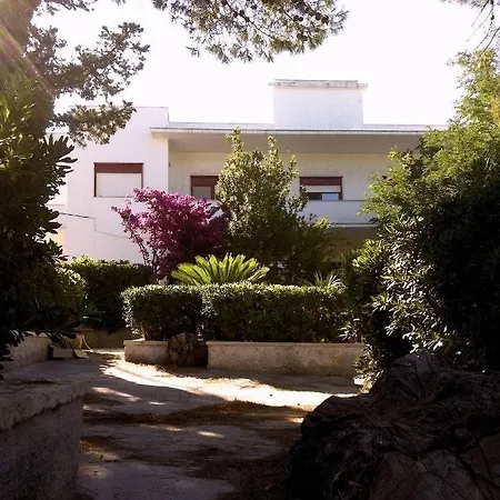 B&B Fuoridalgusciohome 3*